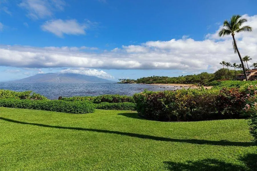 Makena Surf, #F-110 Condo Wailea  USA